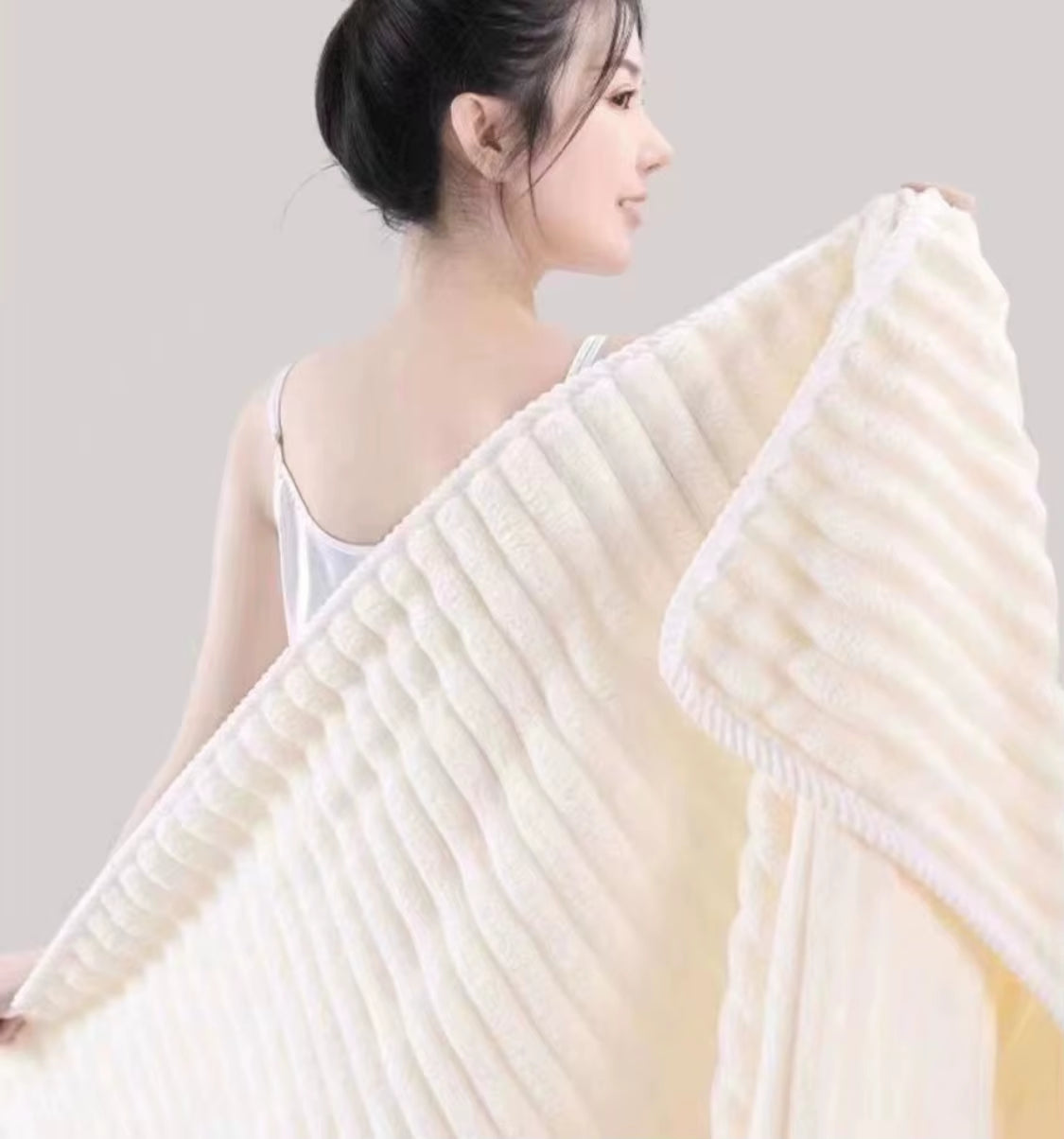 High Quality 280G Coral Fleece Bath Towel Increased Thickening Quick Drying Soft for Adults Home Use Not Easy to Lose Hair